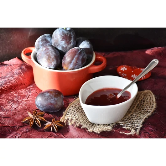 Szőlős–szilvás, fahéjas sült tea – az őszi ízek melege egy pohárban